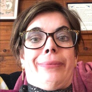 Meet your Posher, Christina